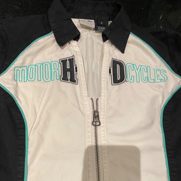 Harley Davidson HD Motorcycle shirt. Women sz S. Front Zip Cleavage. Stretchy. - Picture 3 of 10